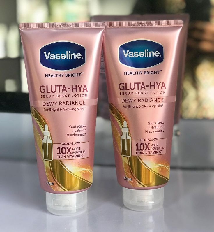Vaseline® Gluta-Hya Serum Burst Lotion Dewy Radiance