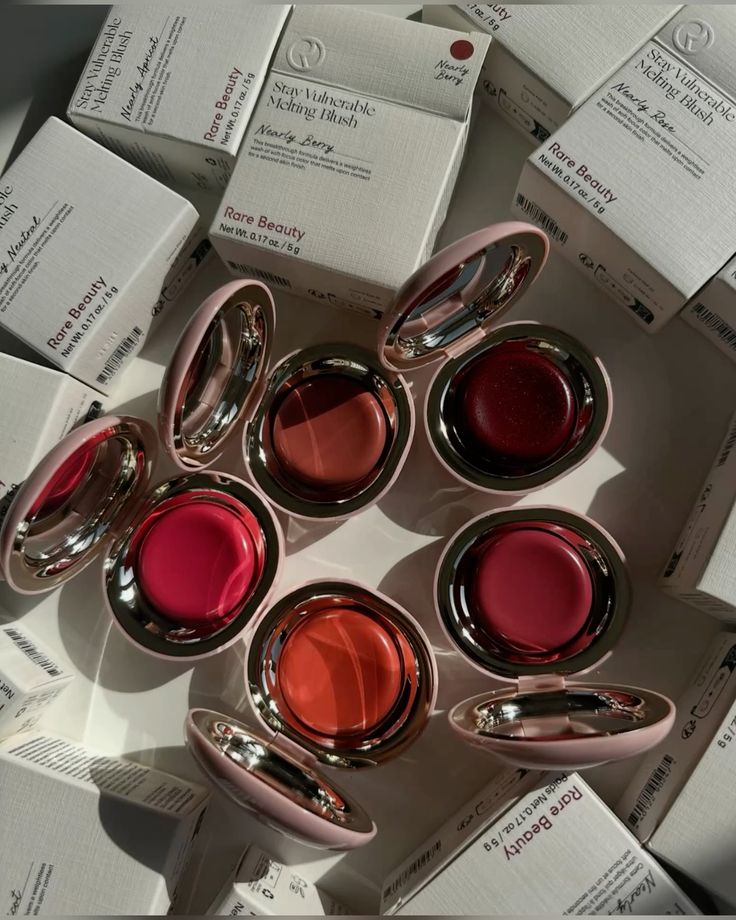 Rare Beauty Stay Vulnerable Melting Blush