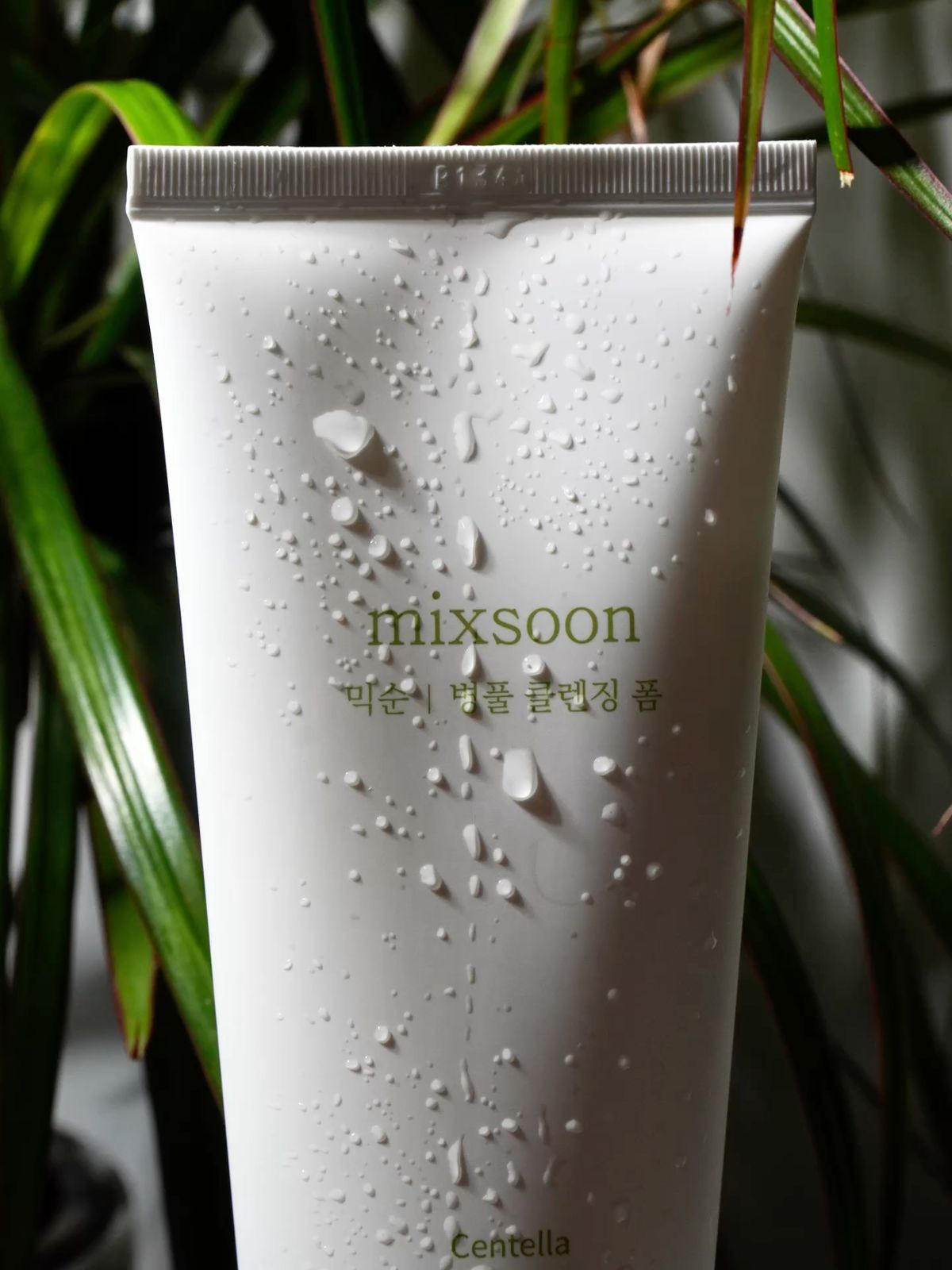 Mixsoon Centella Cleansing Foam - Image 2